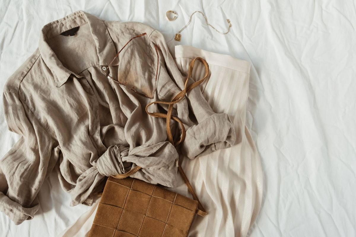 Pilihan Blazer yang Bikin OOTD Casual Prilly Latuconsina&hellip;