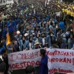 Aksi “Indonesia Gelap” Desak Reformasi Kepolisian dan Evaluasi Program Pemerintah