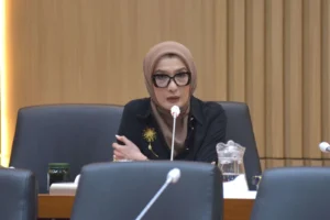 Kasus Covid-19 Melonjak, Arzeti Bilbina Ajak Masyarakat Waspada