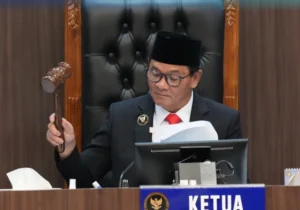 DKPP Berhentikan Ketua dan Anggota KPU Kabupaten Kapuas