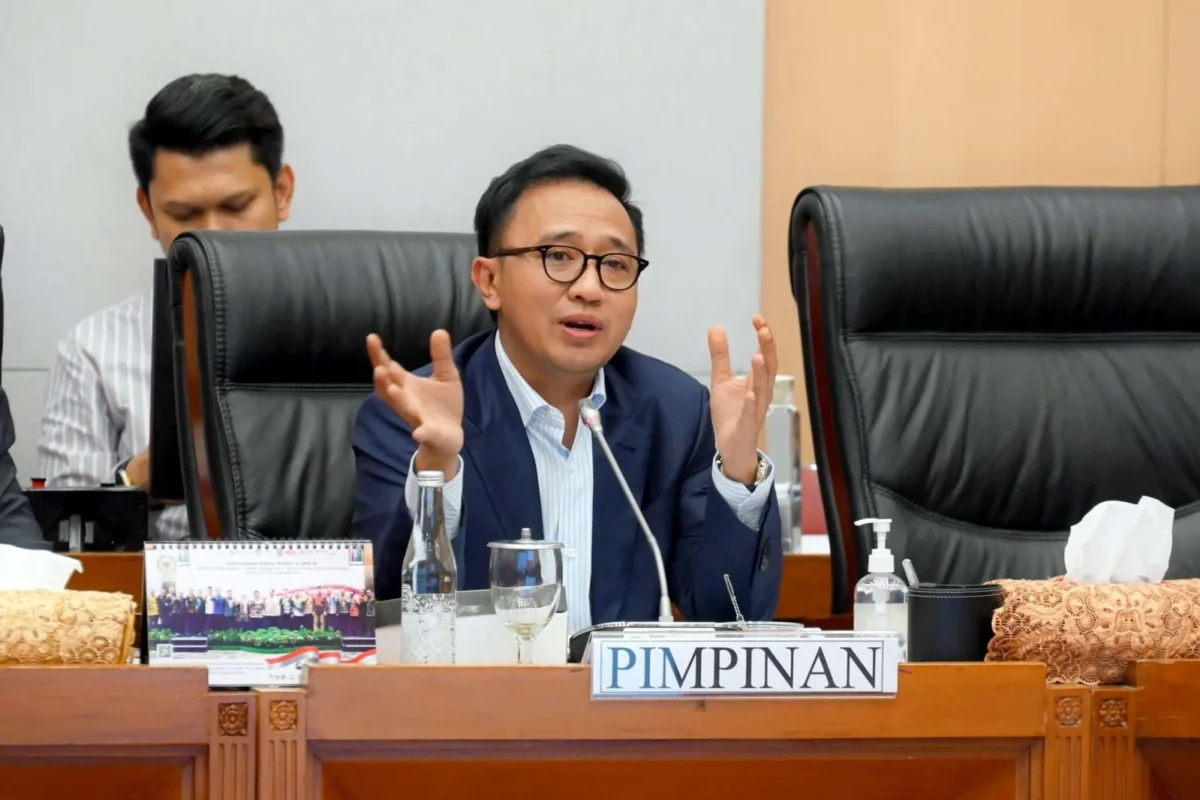 Kasus Korupsi Pertamina, DPR Tegaskan Tidak Akan Bentuk&hellip;