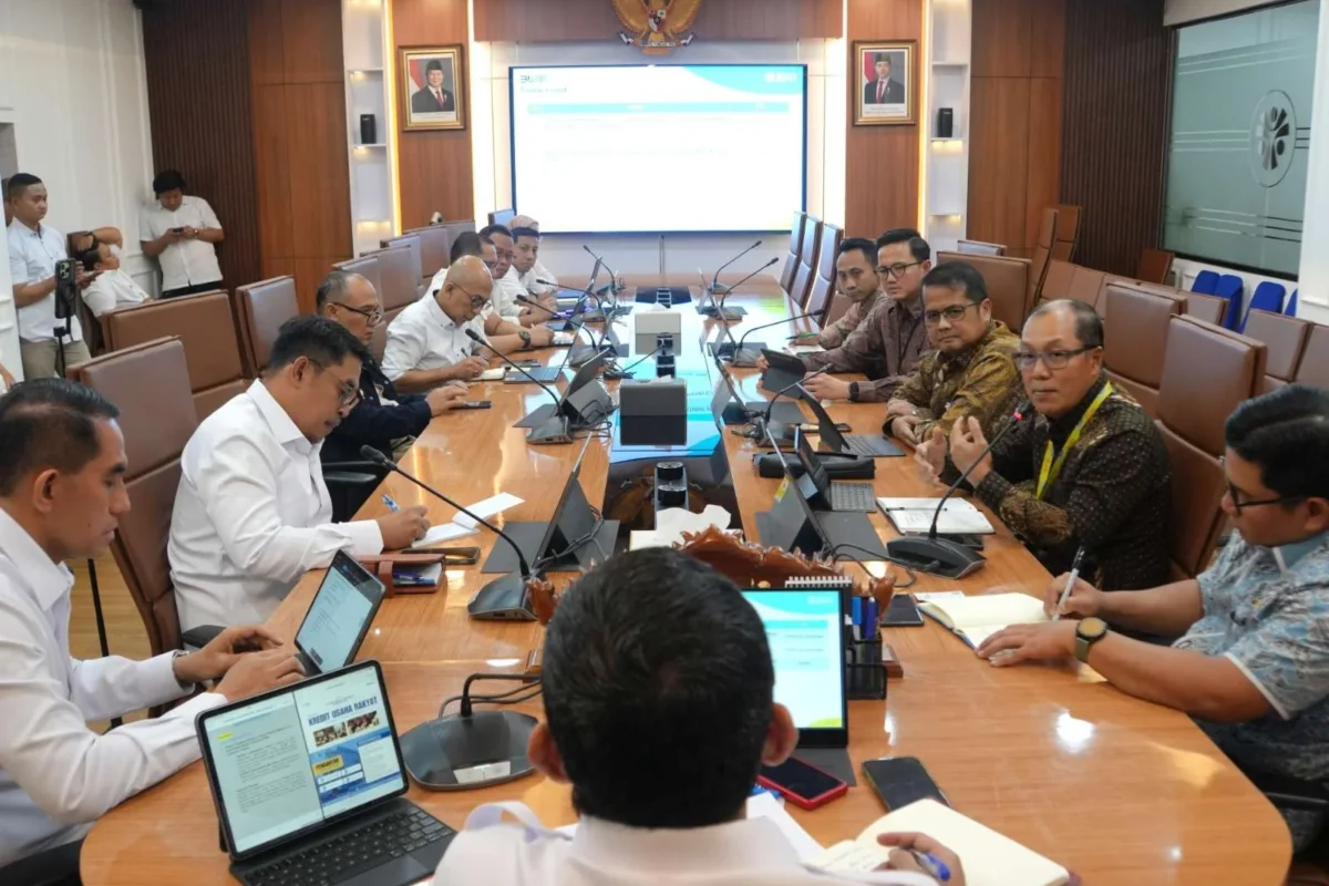Menteri P2MI: KUR Penting Bantu Pekerja Migran Indonesia