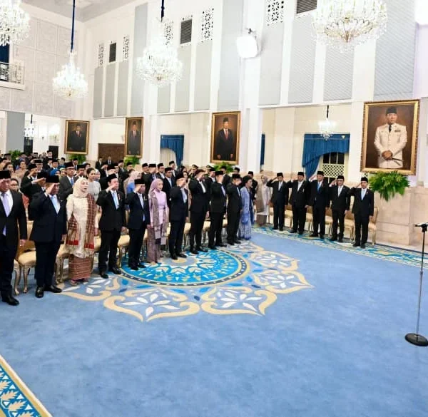 Presiden Anugerahkan Tanda Kehormatan kepada 141 Tokoh, Siapa&hellip;