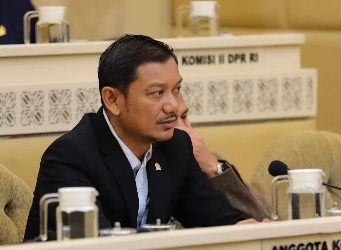 Soal Pelantikan Kepala Daerah, DPR: Harus Tunggu Putusan&hellip;