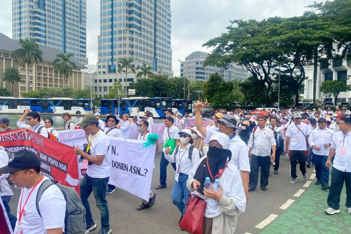 ADAKSI Ancam Mogok Mengajar Jika Tukin Tidak Segera&hellip;