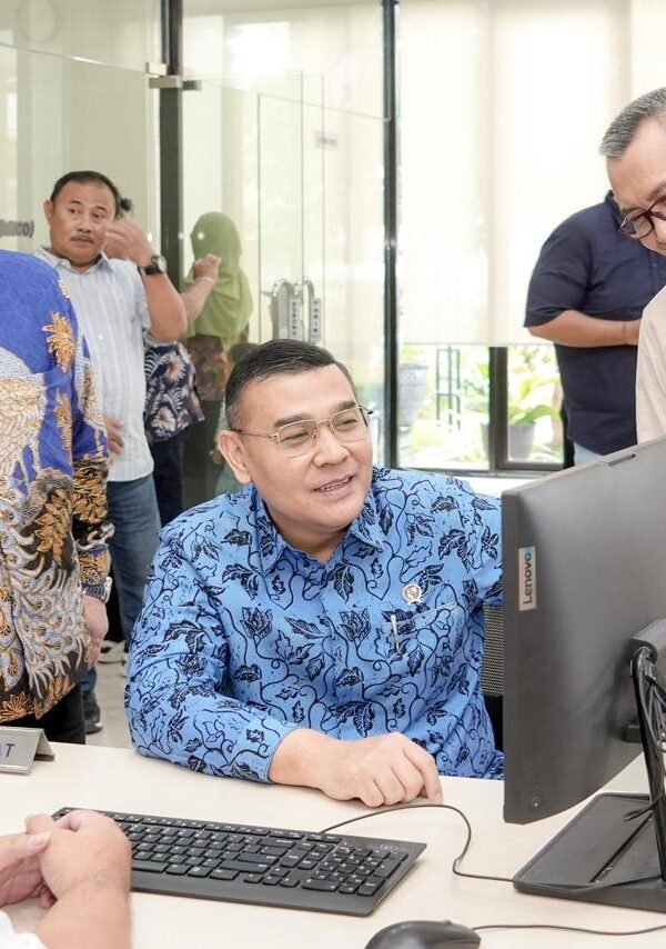 Wamen Ossy Ingatkan Pemutakhiran Data Digital Merupakan Pekerjaan&hellip;