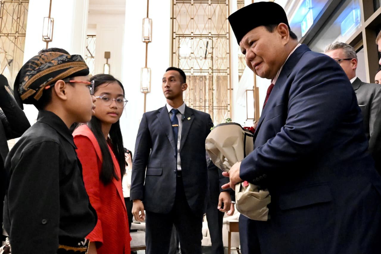 Diaspora Indonesia di Amman menyambut hangat Presiden Prabowo dalam suasana Ramadan saat kunjungan kerja ke Yordania.