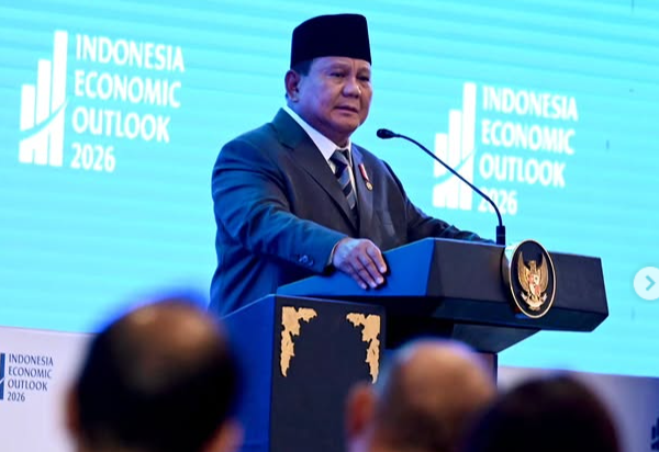 Presiden Prabowo Subianto menegaskan efisiensi Rp300 triliun, optimalisasi aset negara, dan target ROA lebih dari 8 persen.