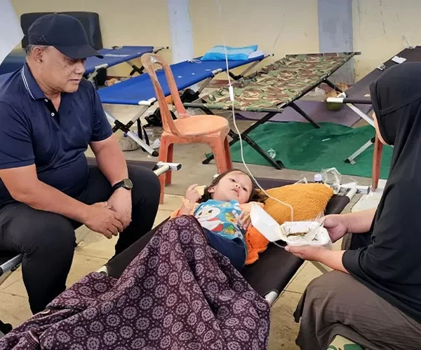 MBG Warning: DPR Desak Investigasi Kasus Keracunan Anak&hellip;
