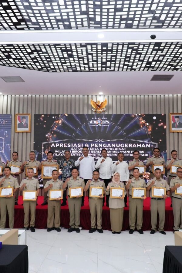 Buktikan Komitmen dalam Memperbaiki Layanan, Satker Kementerian ATR/BPN&hellip;