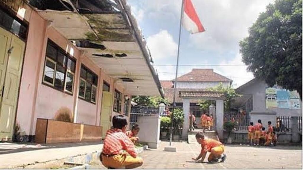 Mitra Badan Gizi Nasional menggalang donasi Rp80 juta untuk pembangunan ruang kelas sekolah di Sukabumi.