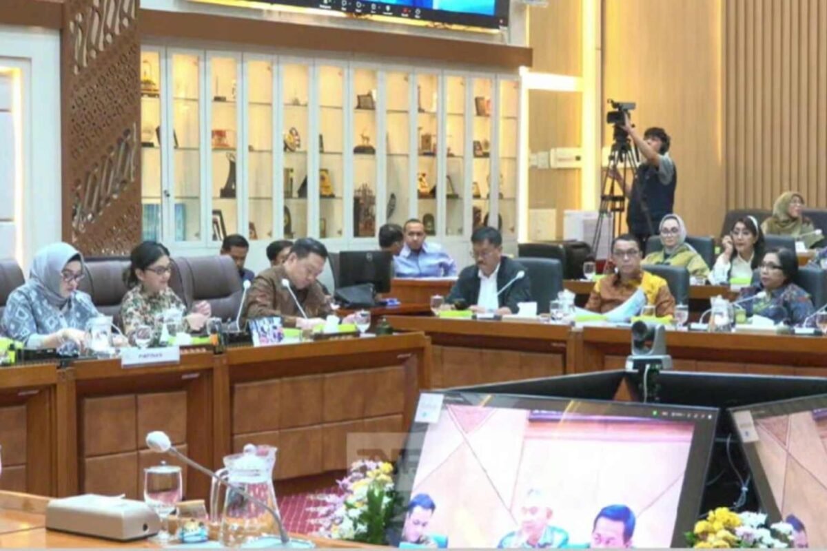 Saat Klaim BPJS Tersendat, DPR Soroti Nasib Buruh