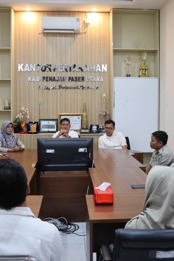 Perkuat SDM, Kantor Pertanahan PPU Bekali PPPK Baru&hellip;
