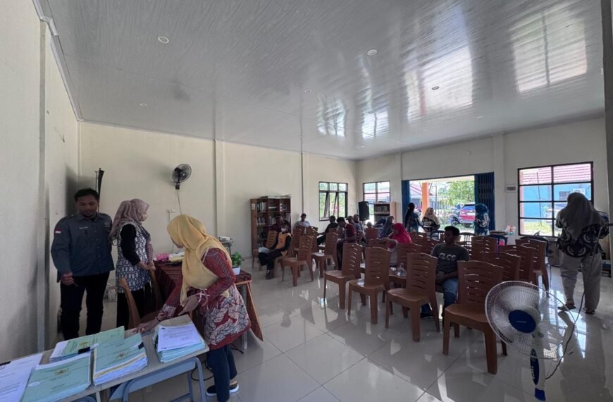 Sertipikat PTSL Sesumpu Diserahkan, Warga Kini Miliki Kepastian&hellip;