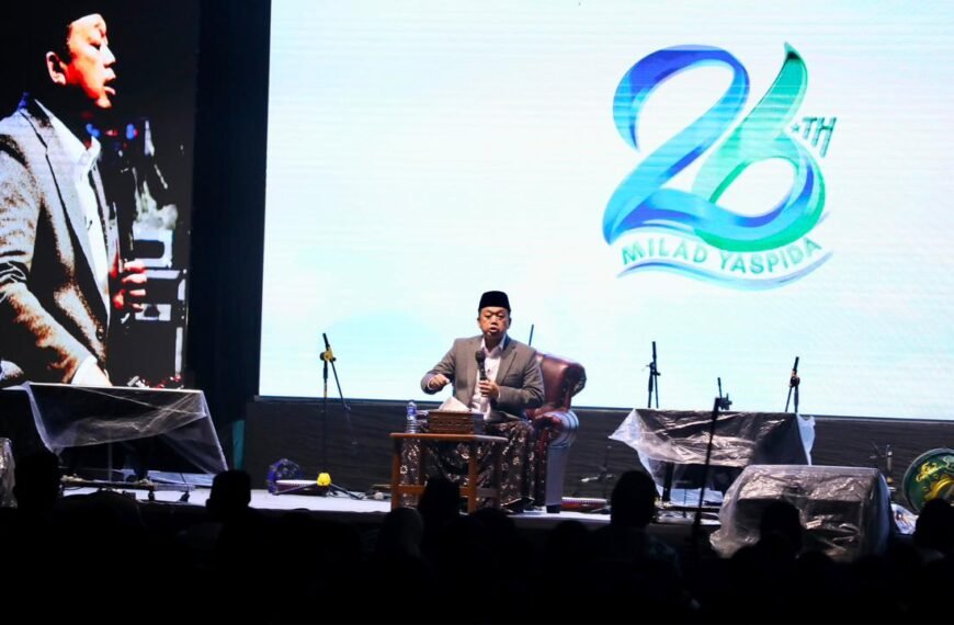 Hadiri Milad ke-26 YASPIDA, Menteri Nusron: Santri Harus&hellip;
