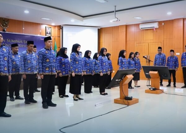 Tiga Pegawai Kantor Pertanahan PPU Resmi Dilantik sebagai&hellip;