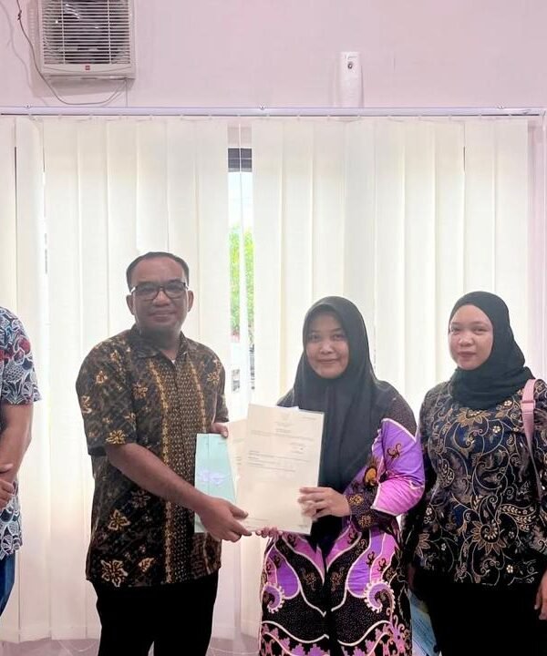 Kantah Kab. PPU Laksanakan Penyerahan Sertipikat Aset Tanah…