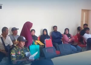 Kantor Pertanahan PPU Serahkan Sertipikat PTSL&hellip;