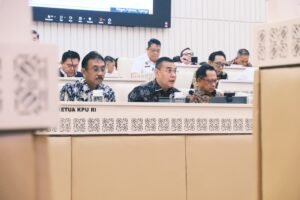 RDP Bersama Komisi II DPR RI,…